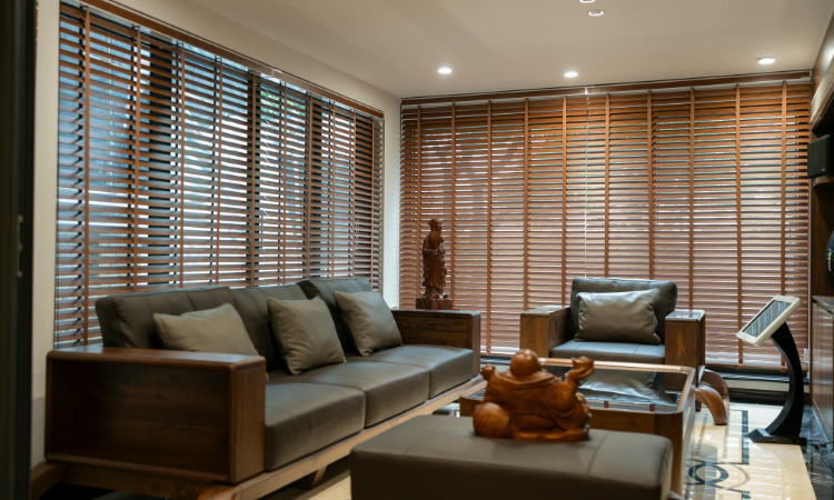Venetian Blinds in Los Angeles, CA
